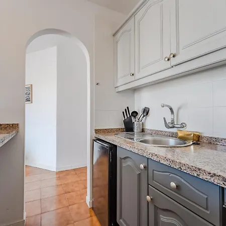 Pool View Albatros Tenerife *